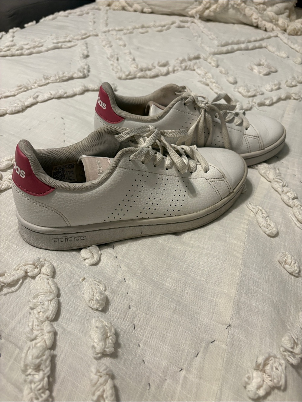 adidas White Leather Sneakers with Pink Heel Tab